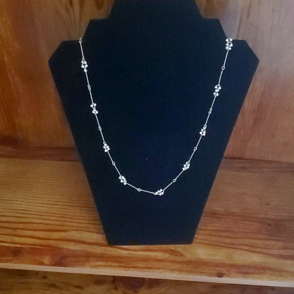 Avon pear like beaded chain